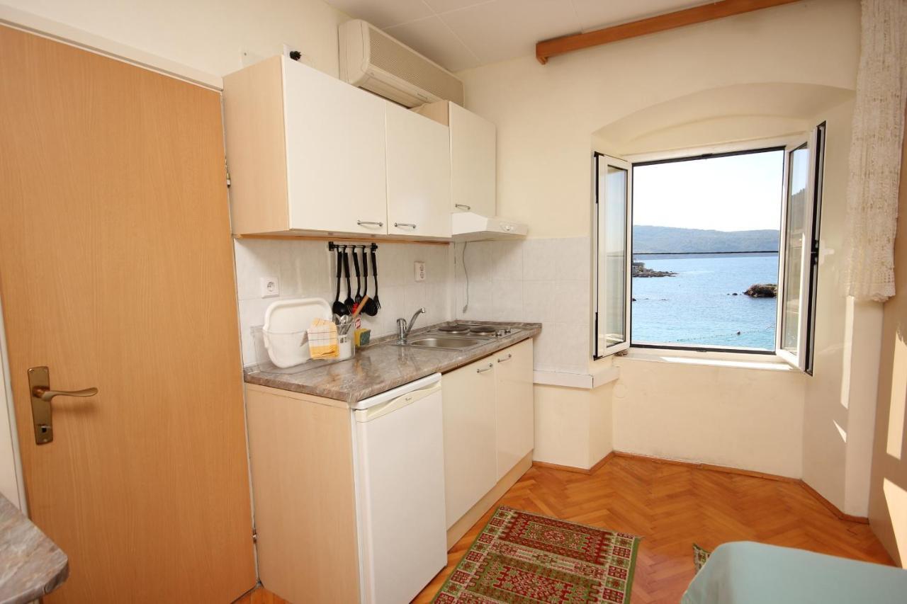 Apartments And Rooms By The Sea Komiza, Vis - 2431 Exterior foto